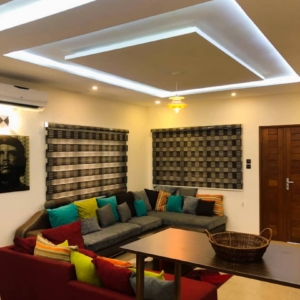 VILLA BASSE MEUBLÉE À FIDJROSSÈ